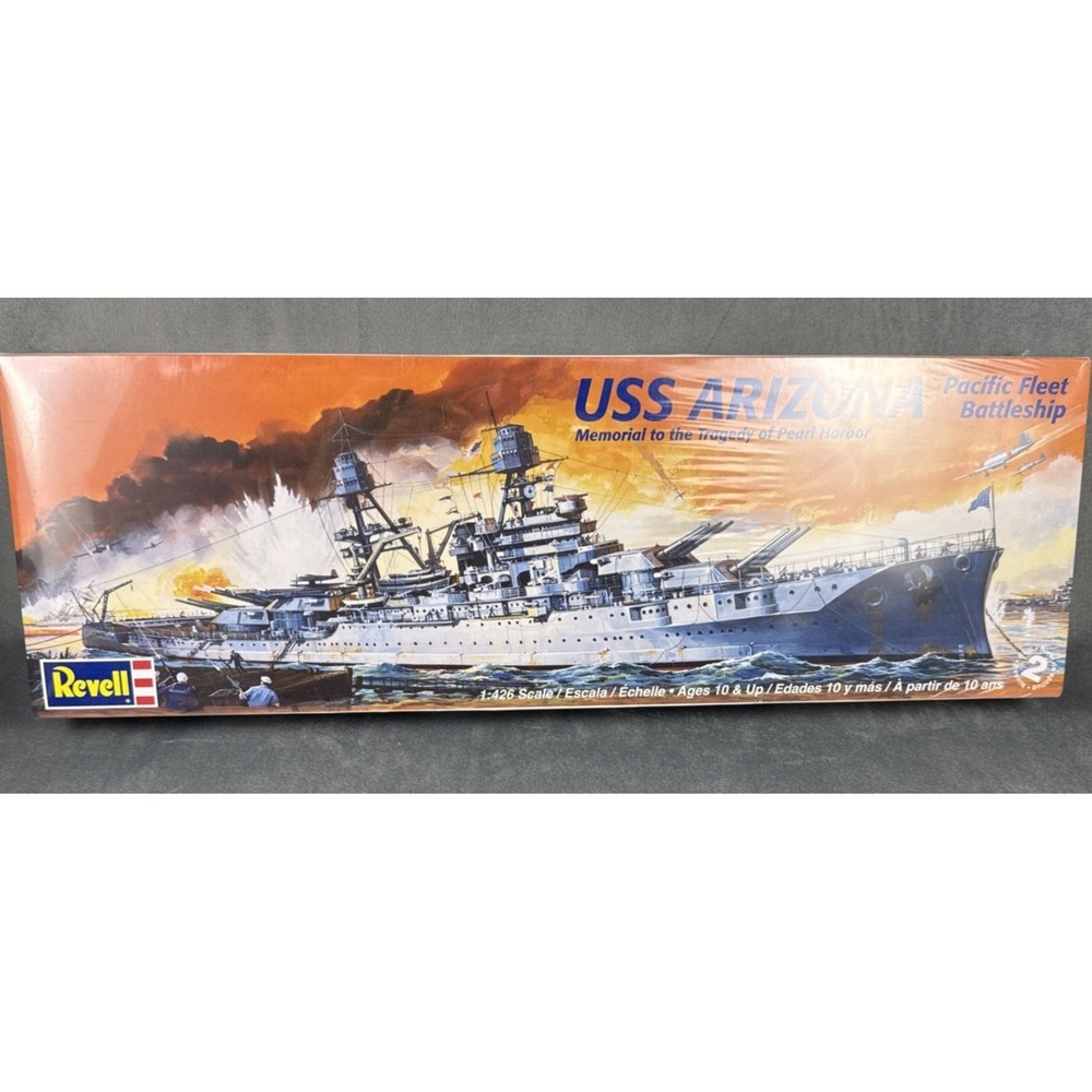 Vintage Revell USS Arizona Pacific Fleet Battleship‎ 1/426 Scale Model 85-0302